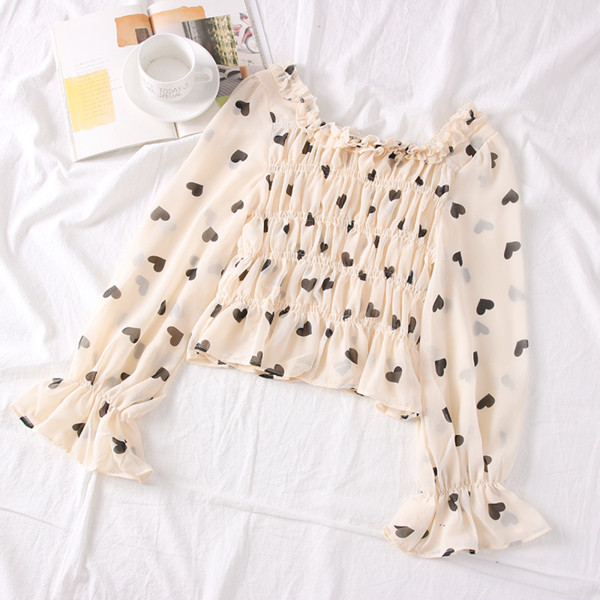 Új modell aktuális női blúz szívecskékkel és csónakos nyakkivágással, rózsaszín, fekete és bézs színben