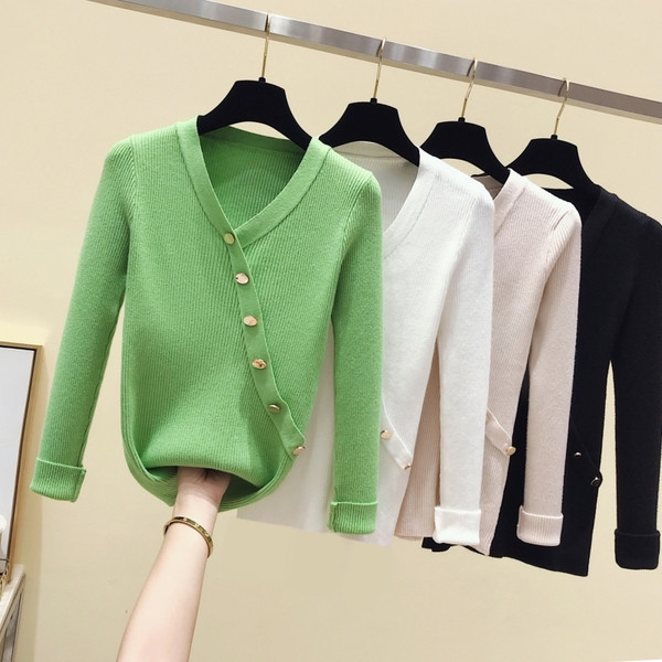 Bluză casual de damă cu decolteu spitz și nasturi în patru culori