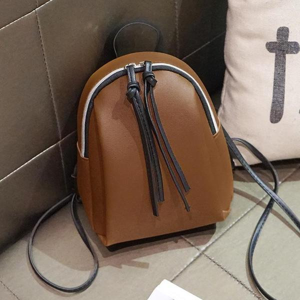 Rucsac modern de dama cu ciucuri