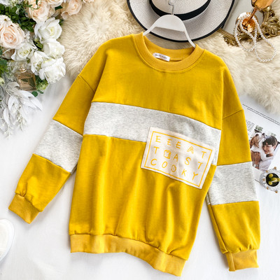 Bluză de damă cu imprimeu și mâneci lungi în patru culori