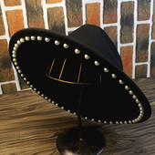 Palarie eleganta de dama cu perle in negru