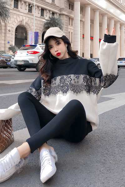 Bluza casual dama cu dantela