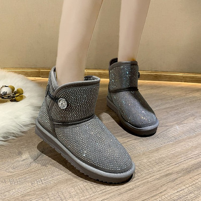 Női csizma három színben, lapos talppal, fényes hatással