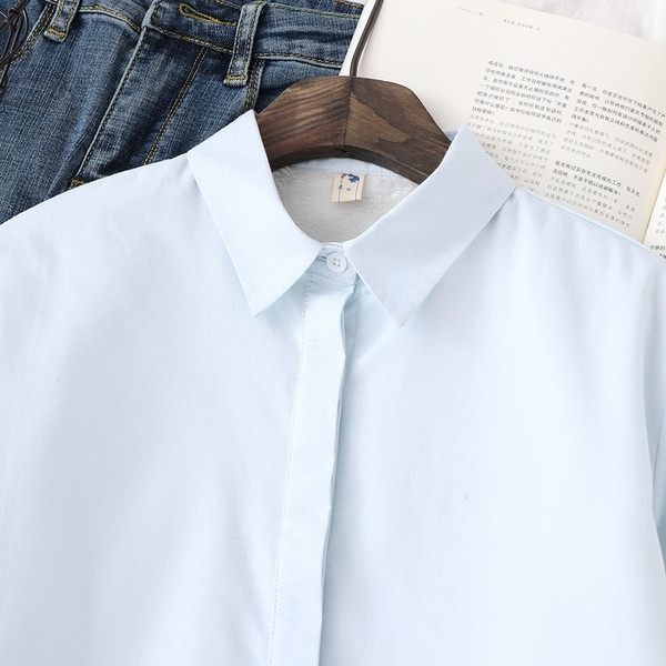 Cămașă casual de damă cu guler clasic în albastru, gri și alb