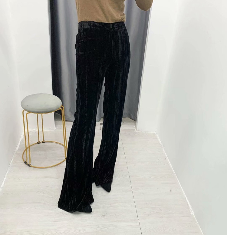 Pantaloni lungi Charleston de dama din catifea de culoare neagra