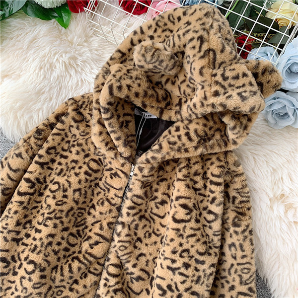 Geaca casual dama cu gluga si model animal in doua culori