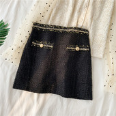 Fusta scurta de dama actuala cu talie inalta in negru