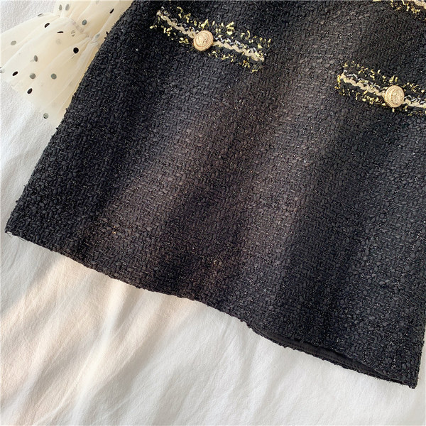 Fusta scurta de dama actuala cu talie inalta in negru