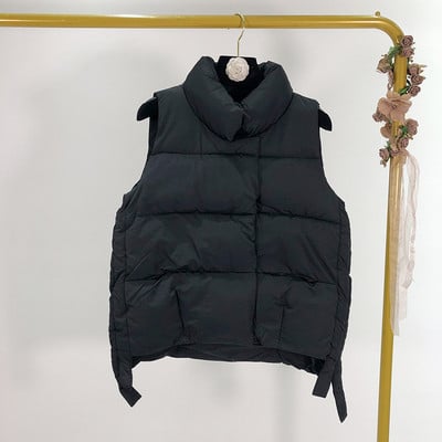 Плътен асиметричен елек в бял и черен цвят