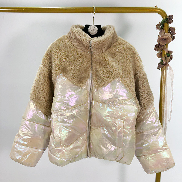 Geaca de dama cu fermoar si efect stralucitor