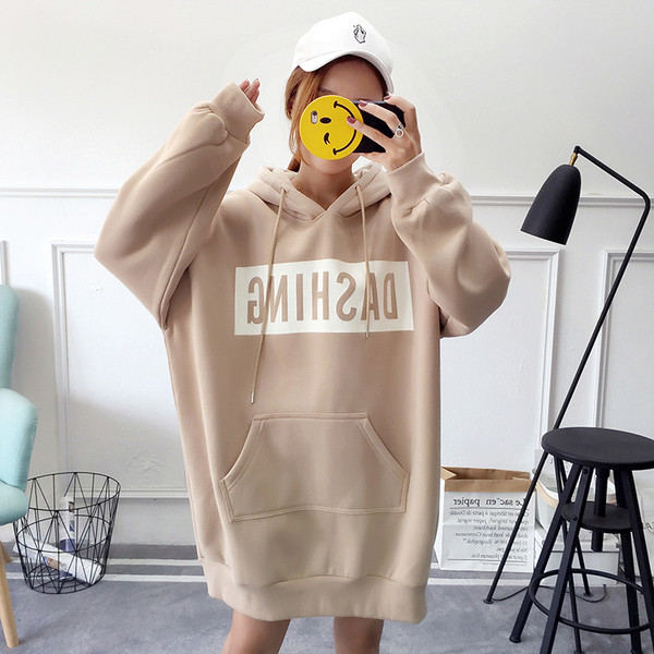 Hanorac lung de dama cu buzunar si gluga in negru, verde, bej si rosu