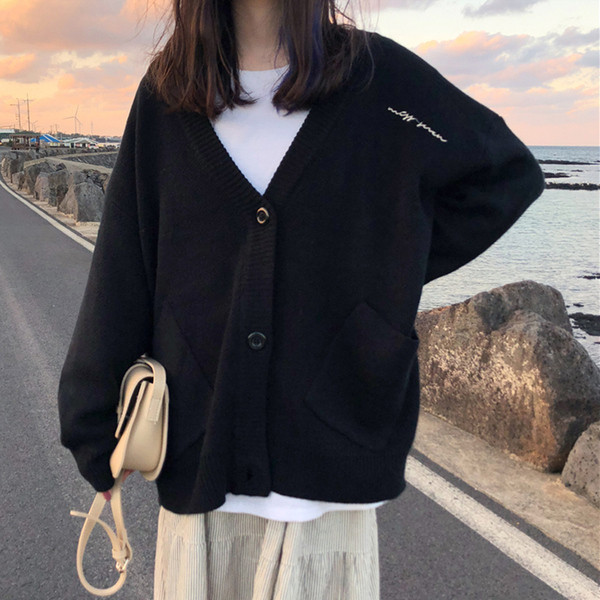 Vesta casual dama model lat cu nasturi alb-negru