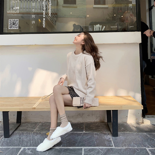 Γυναικεία μπλούζα με στρογγυλη λαιμόκοψη σε διάφορα χρώματα