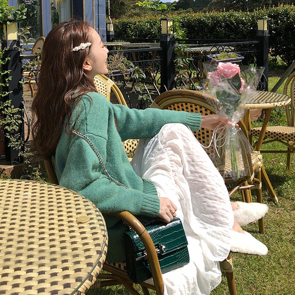 Γυναικεία μπλούζα με στρογγυλη λαιμόκοψη σε διάφορα χρώματα