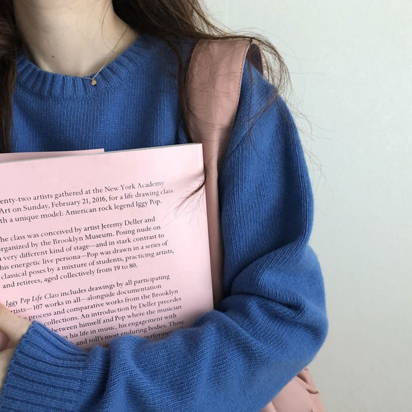 Pulover de iarnă de damă în albastru, galben și alb