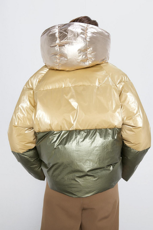 Geaca de iarna moderna cu fermoar si gluga de culoare galben-verde