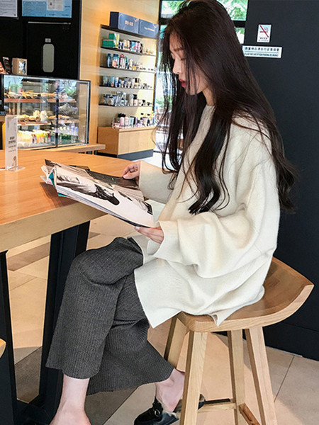 Női pulóver széles és hosszú modell több színben