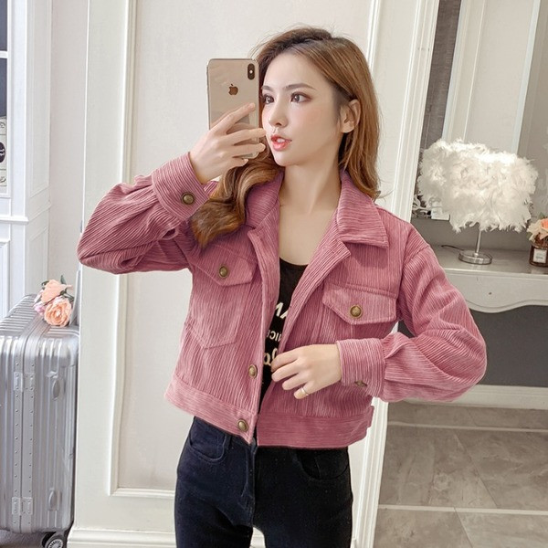 Modern női őszi kabát sárga és rózsaszín gombokkal