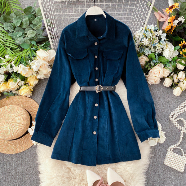 Cămașă de damă tip rochie modernă cu nasturi și curea în trei culori