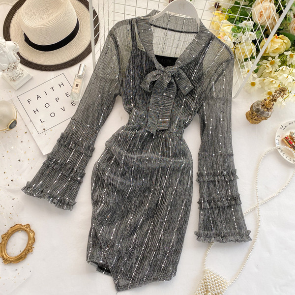 Rochie moderna de dama cu panglica si decolteu spitz in trei culori