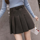 Fusta de dama moderna plisata cu curea in bej, gri si negru