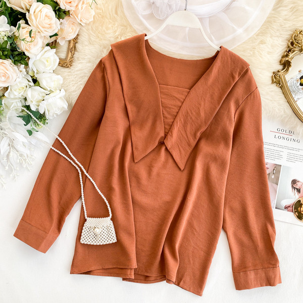 Μοντέρνα γυναικεία μπλούζα με μακριά μανίκια σε διάφορα χρώματα