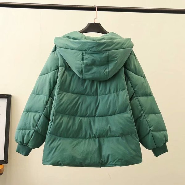 Модерно дамско зимно яке асиметричен модел в зелен и черен цвят 