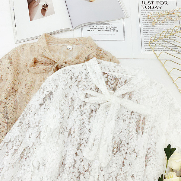 Női csipke ing fehér és bézs szalaggal