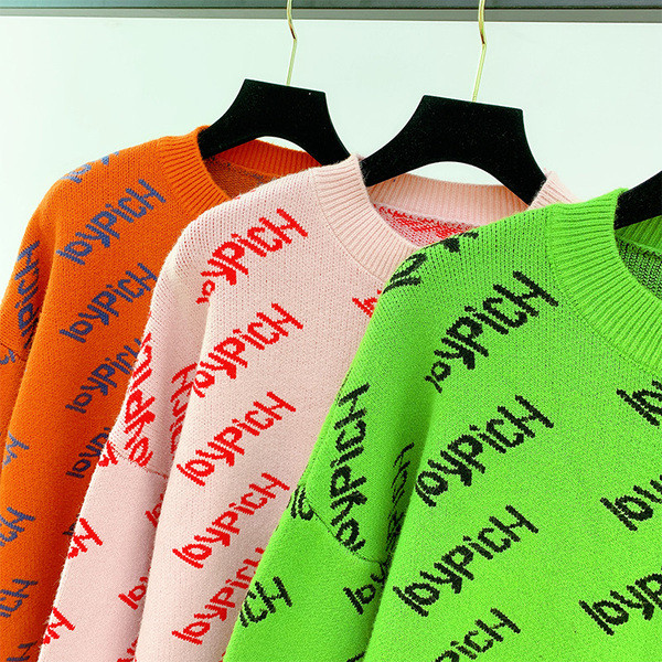 Alkalmi női pulóver kerek nyakkivágással, több színben