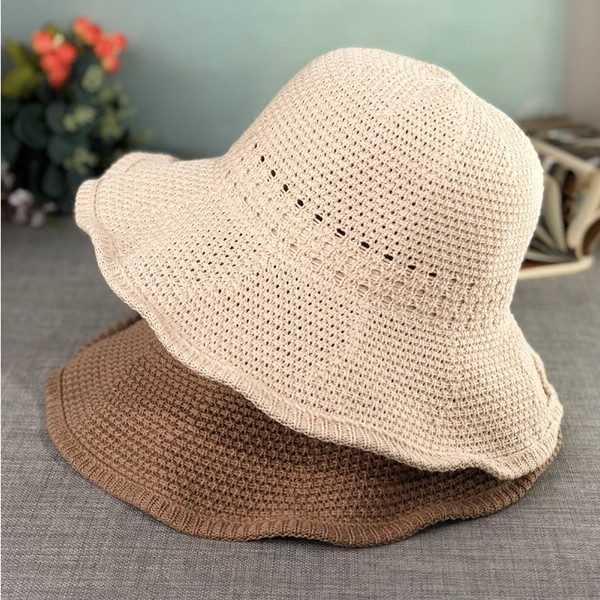 Palarie de dama tricotata in bej, roz, gri, maro, albastru si negru