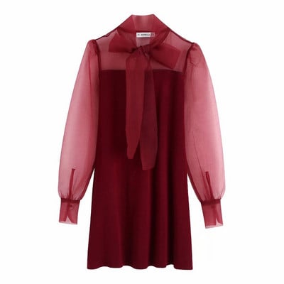 Σύντομο γυναικείο φόρεμα με τούλι και μπορντό κορδέλα