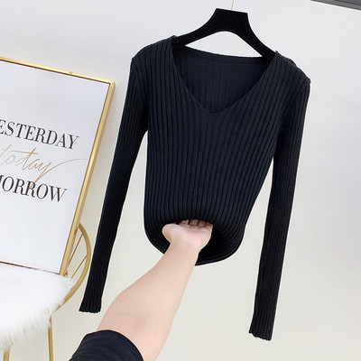 Μοντέρνο γυναικείο πουλόβερ  με λαιμόκοψη σε διάφορα χρώματα