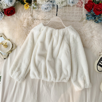 Κομψό μοντέλο κοντή γυναικεία μπλούζα σε διάφορα χρώματα