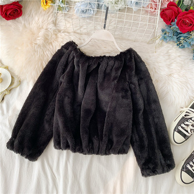 Κομψό μοντέλο κοντή γυναικεία μπλούζα σε διάφορα χρώματα