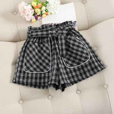 Γυναικείο καρό παντελόνι με τσέπες μικρού μήκους σε τέσσερα χρώματα