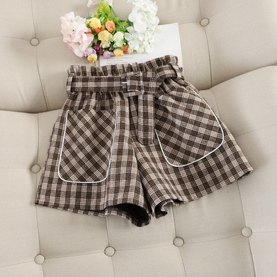 Γυναικείο καρό παντελόνι με τσέπες μικρού μήκους σε τέσσερα χρώματα