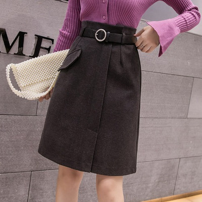 Fusta de dama moderna cu curea in negru, gri si bej