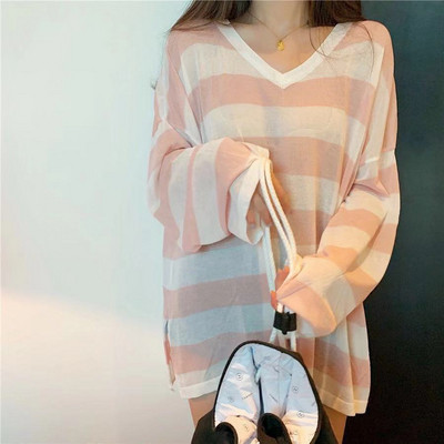 Γυναικεία casual ριγέ μπλούζα με λαιμόκοψη