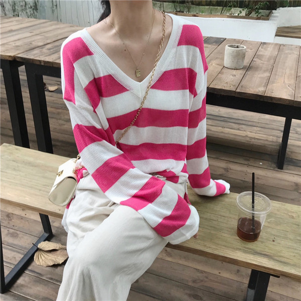 Γυναικεία casual ριγέ μπλούζα με λαιμόκοψη