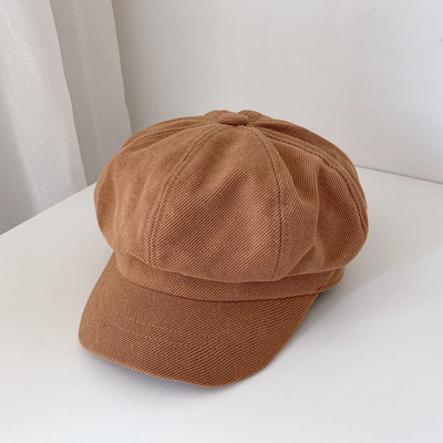 Μοντέρνο γυναικείο καπέλο σε μπεζ, ροζ, κίτρινο, πορτοκαλί, καφέ και μαύρο χρώμα