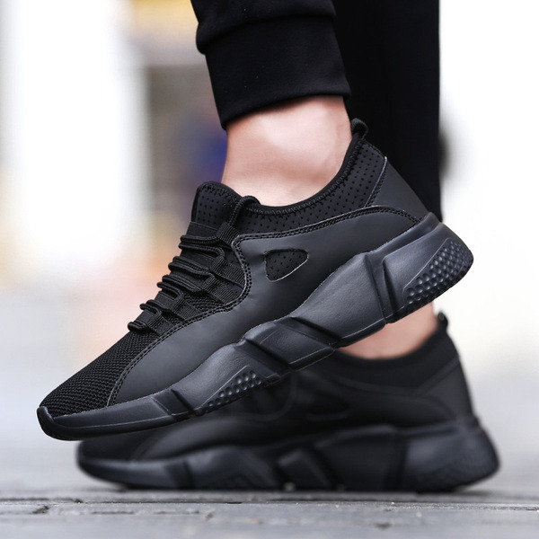 Ανδρικά αθλητικά παπούτσια νέο μοντέλο σε μαύρο και άσπρο χρώμα