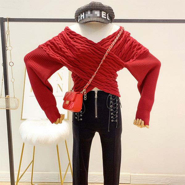 Pulover de dama cu decolteu spitz in mai multe culori