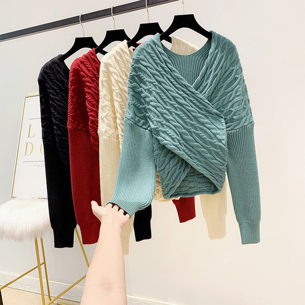 Pulover de dama cu decolteu spitz in mai multe culori