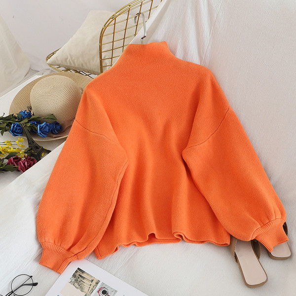 Κλασικό μοντέλο  γυναικείο πουλόβερ  με υψηλό γιακά σε διάφορα χρώματα