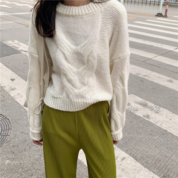 Χειμερινό γυναικέιο πουλόβερ με στρογγυλό ντεκολτέ σε μπλε, λευκό και πορτοκαλί χρώμα