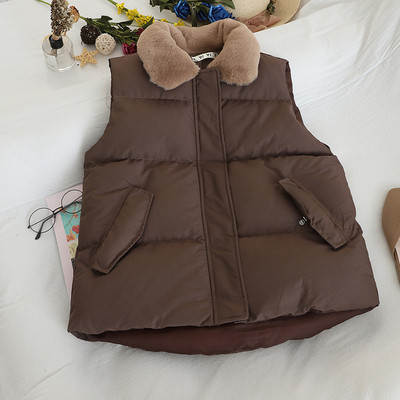 Női mellény pehelygallérral és zsebekkel több színben