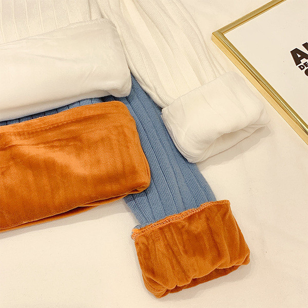 Modern női pulóver O-nyakkal, többféle színben