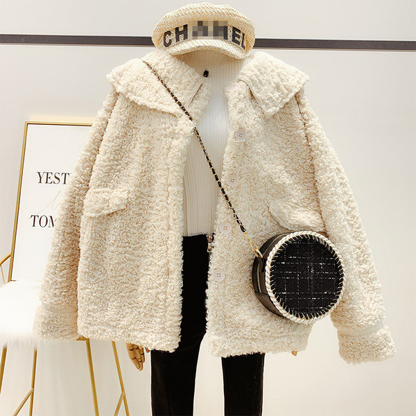 Дамско пухено палто с копчета в три цвята