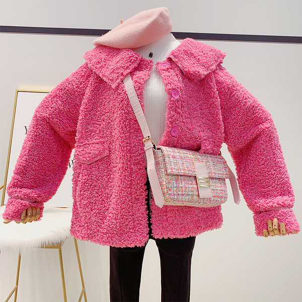 Дамско пухено палто с копчета в три цвята