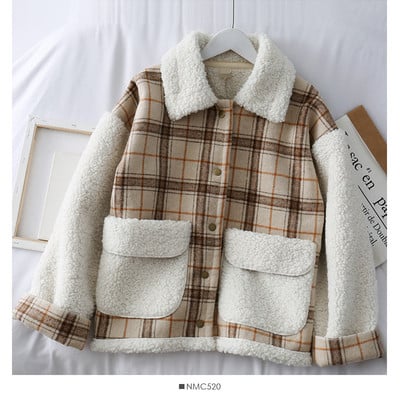 Palton scurt de dama in carouri moderna cu buzunar in doua culori